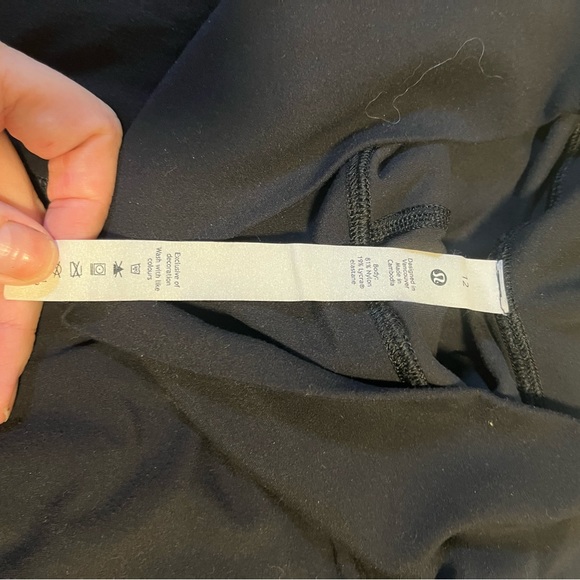 Lululemon align pant 25” size 12 - Picture 2 of 2